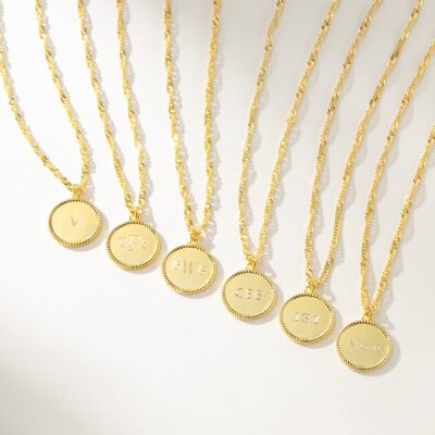 Circle Pendant Necklace